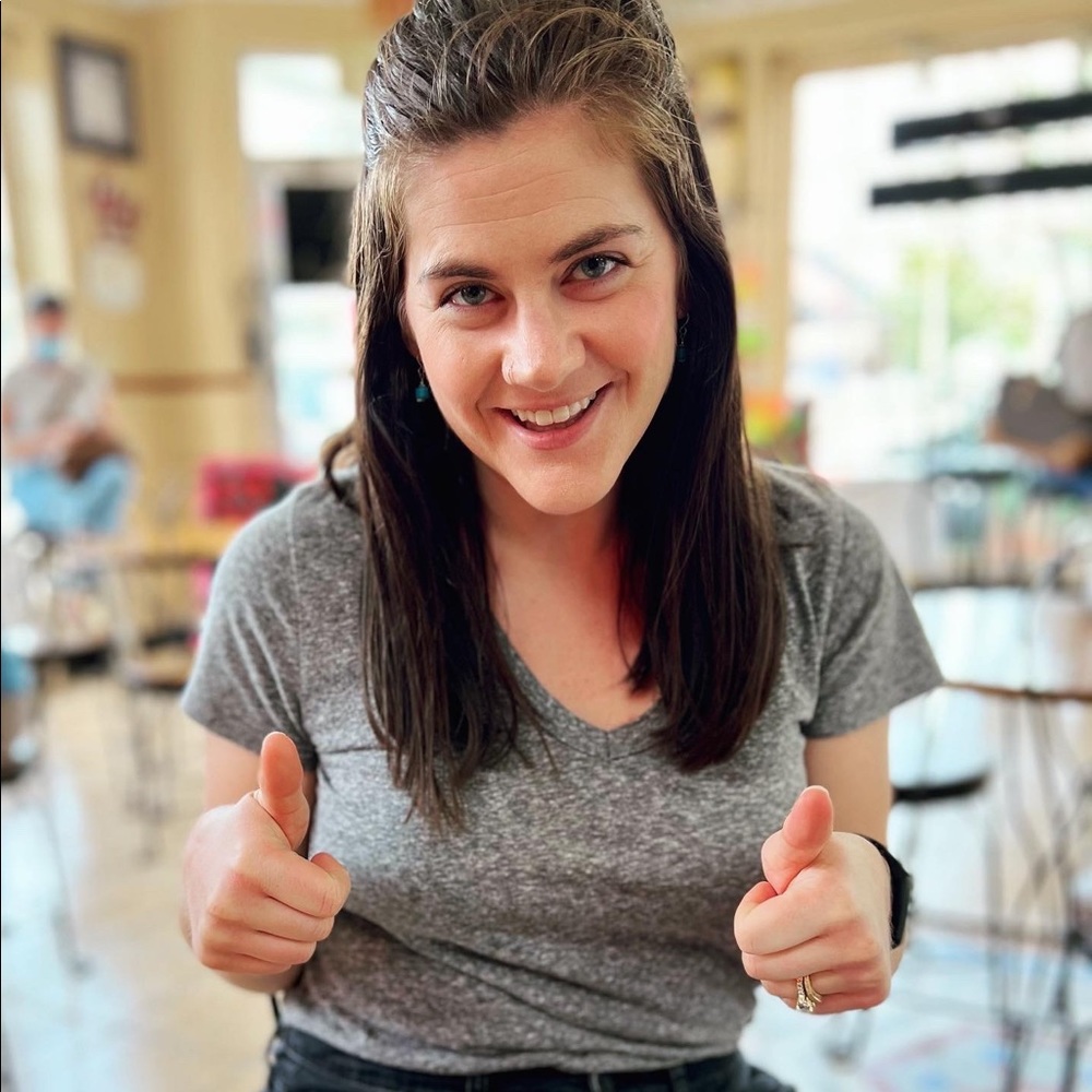 Meet your Posher, Leah